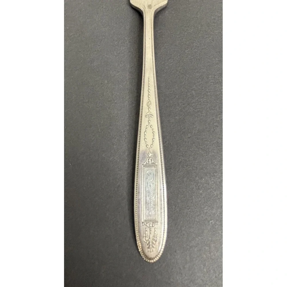 8 Oneida Community Grosvenor Dinner Forks Silverplate 7 3/4